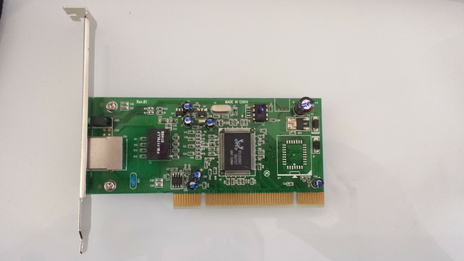 TrendNet TEG-PCITXR 32-bit 10/100/1000Mbps Copper Gigabit Ethernet adapter