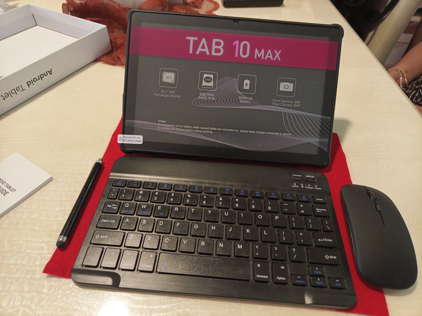 2 in 1 Tablet 10.1 Inch Android 15 OS Tablets with Keyboard, Mouse, Stylus Pen.