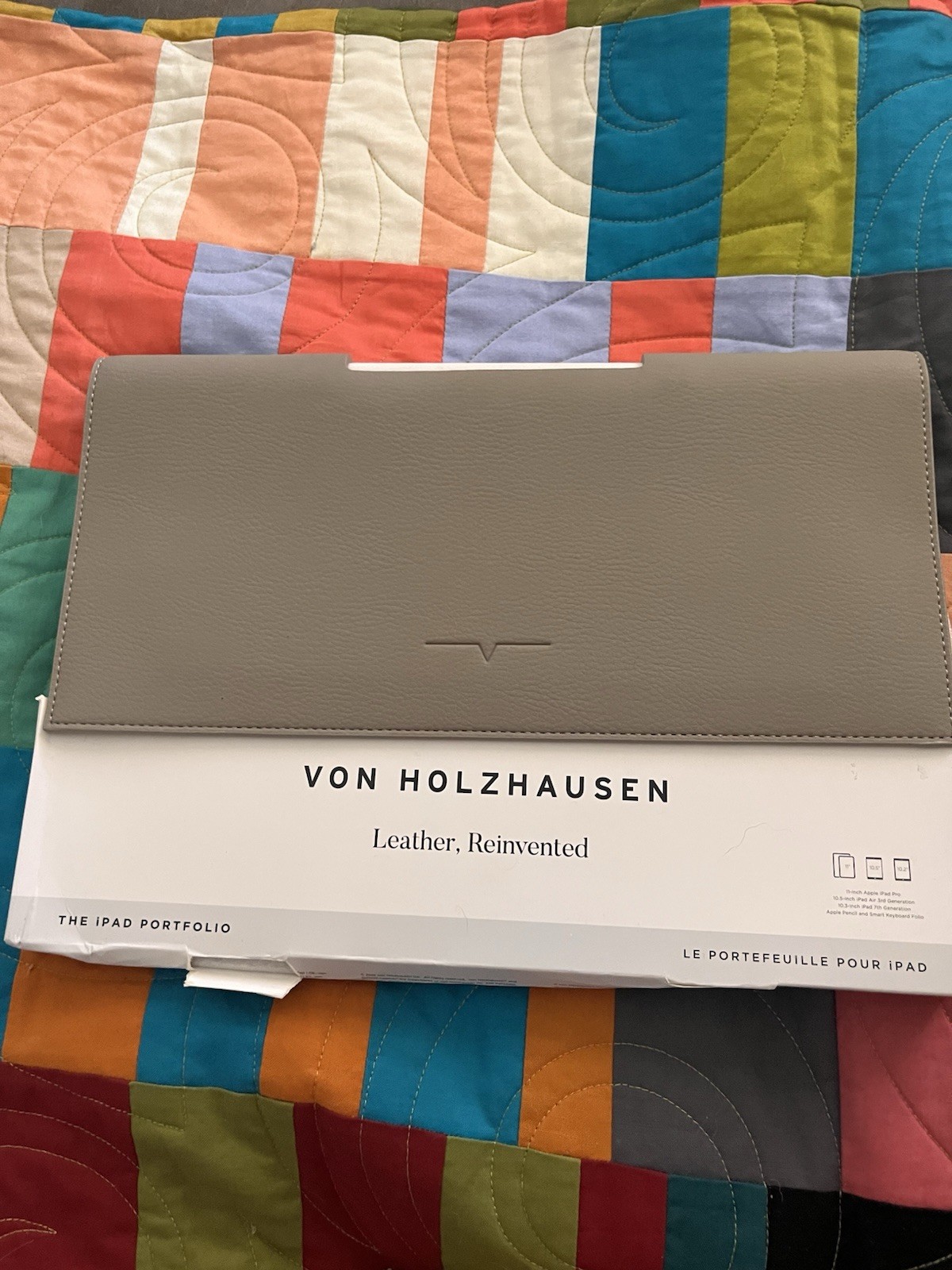 Von Holzhausen The iPad Portfolio Leather Folio Case Gray Pencil Holder 10.2-11"