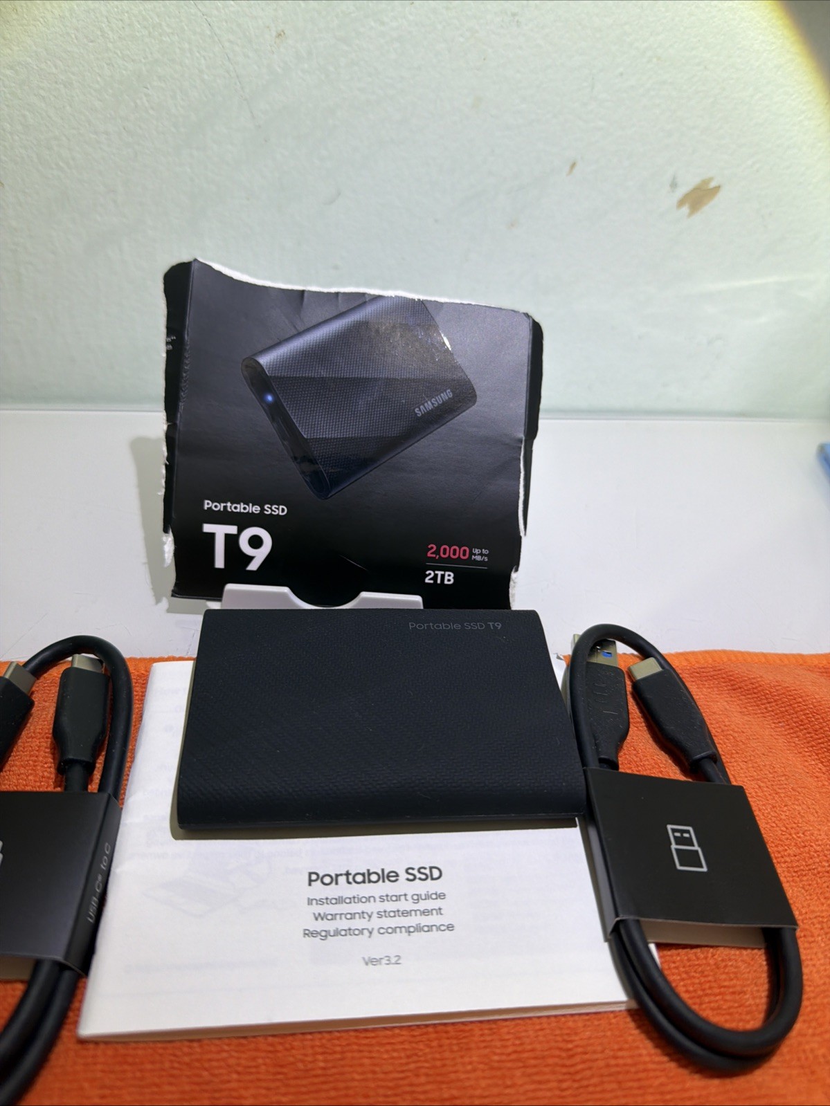 Samsung T9 Portable 2TB 2000MB/s SSD - Black OPEN BOX