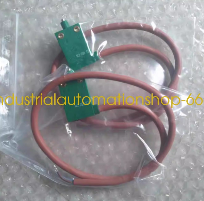 1Pcs NEW micro switch MND1142 050 923 (MND1142 050 923) Via DHL or FedEX