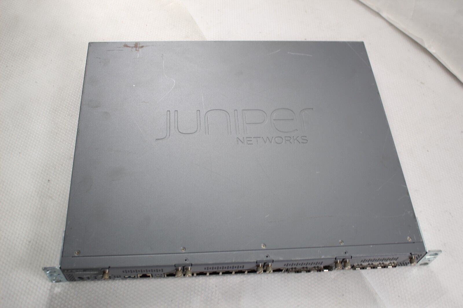 Juniper Networks SRX340 Services Gateway Security Appliance 650-065043 Rev: 07