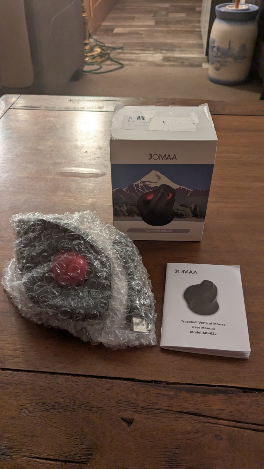 JOMAA Ergonomic Trackball Mouse Bluetooth 2.4G Wireless Rechargeable 2400 DPI