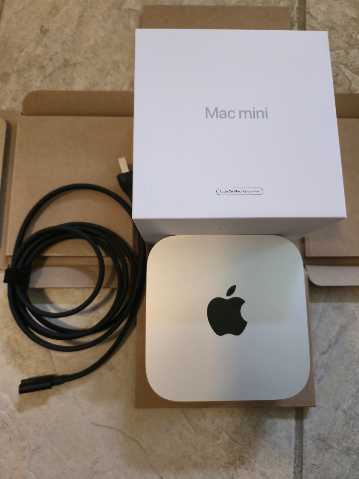 Apple Mac mini M4 2024 16GB RAM 256GB SSD - Apple Warranty to Mar 2027 + Box