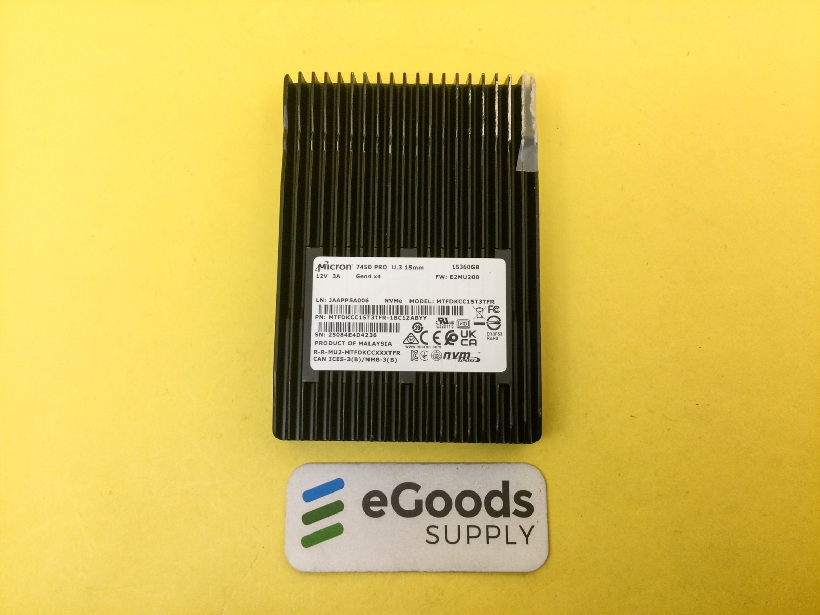 Micron 7450 PRO 15.36TB PCIe Gen4 x 4 NVMe 2.5 U.3 SSD MTFDKCC15T3TFR Grade B