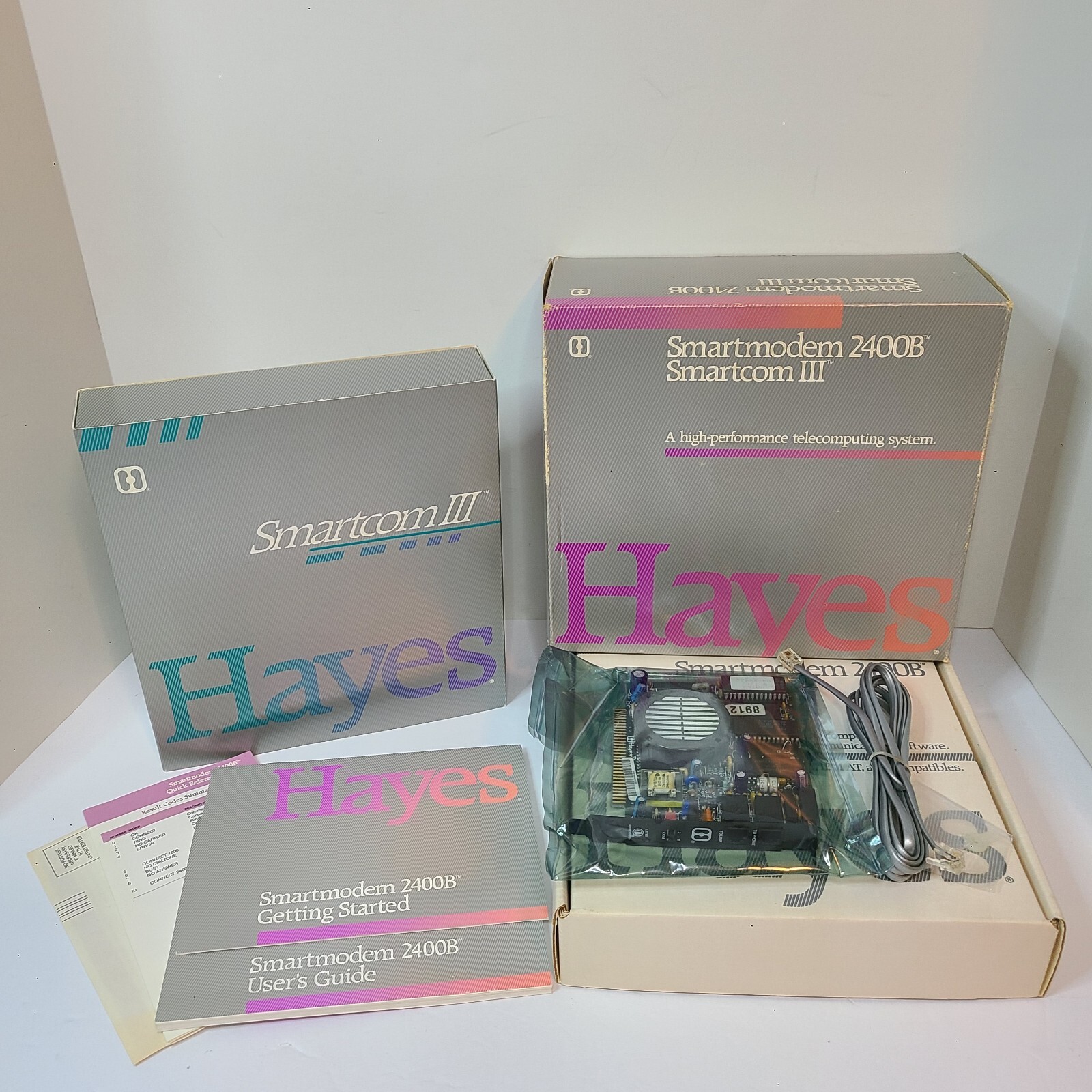 Hayes Smartmodem 2400B Smartcom III 3 Telecompiting System For IBM 1987