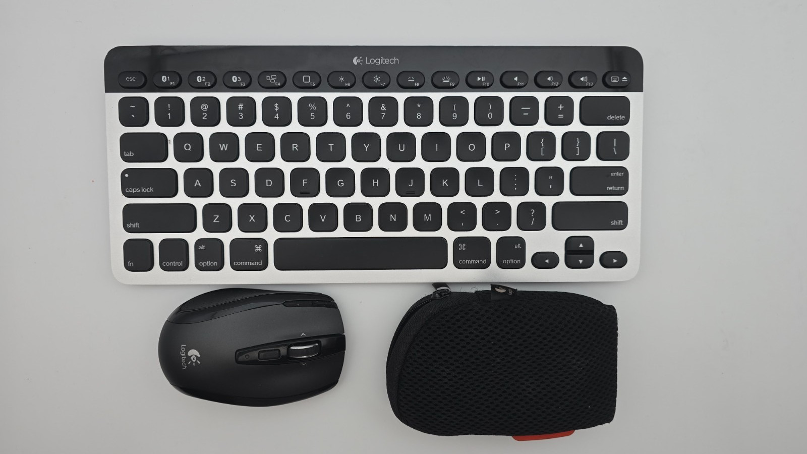 Logitech K811 Bluetooth Illuminated Keyboard + VX Nano Wireless Mouse Combo