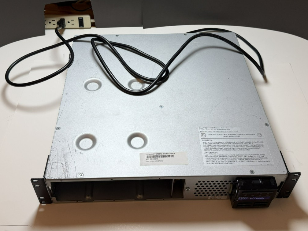 APC Smart-UPS SMT1500RM2U 12A 1440VA 1008W 6 Outlets-No Battery/Faceplate/Caddy