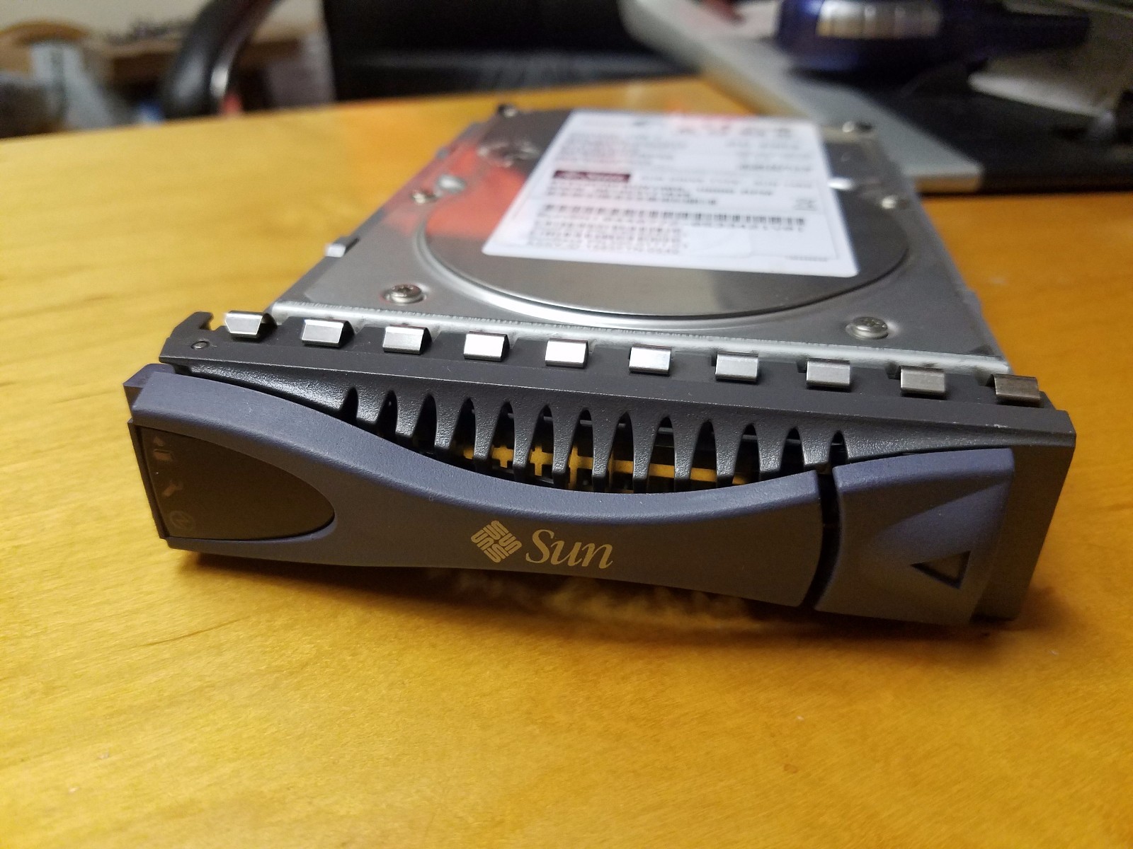 SUN 540-6242 146GB 10K XTA-FC1CD-146G10K 390-0172-02 FC Hard Disk Drive 