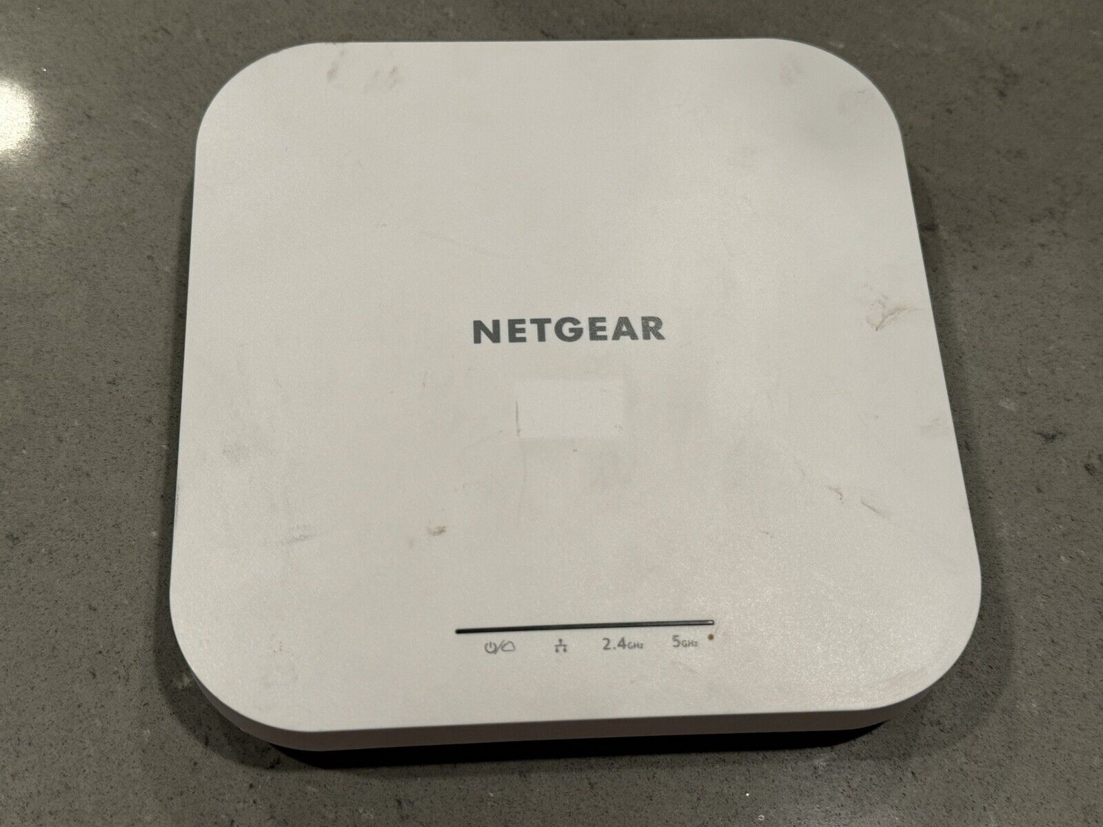 Netgear WAX610 WiFi 6 AX1800 Wireless Access Point, PoE Powered