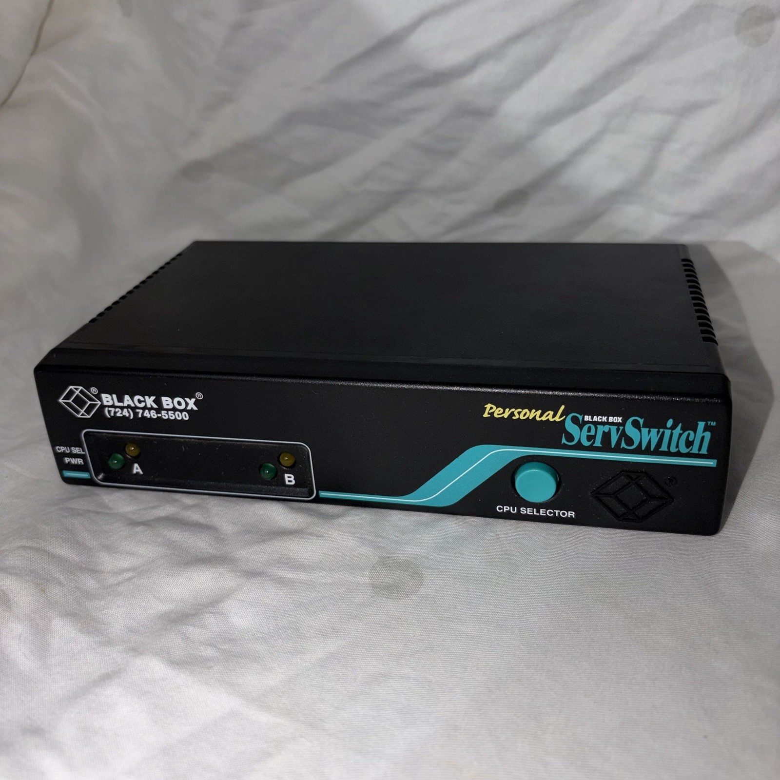 Black Box ServSwitch 2-Port KVM Switch SW625A-R2 PS/2 VGA Powered 6ft