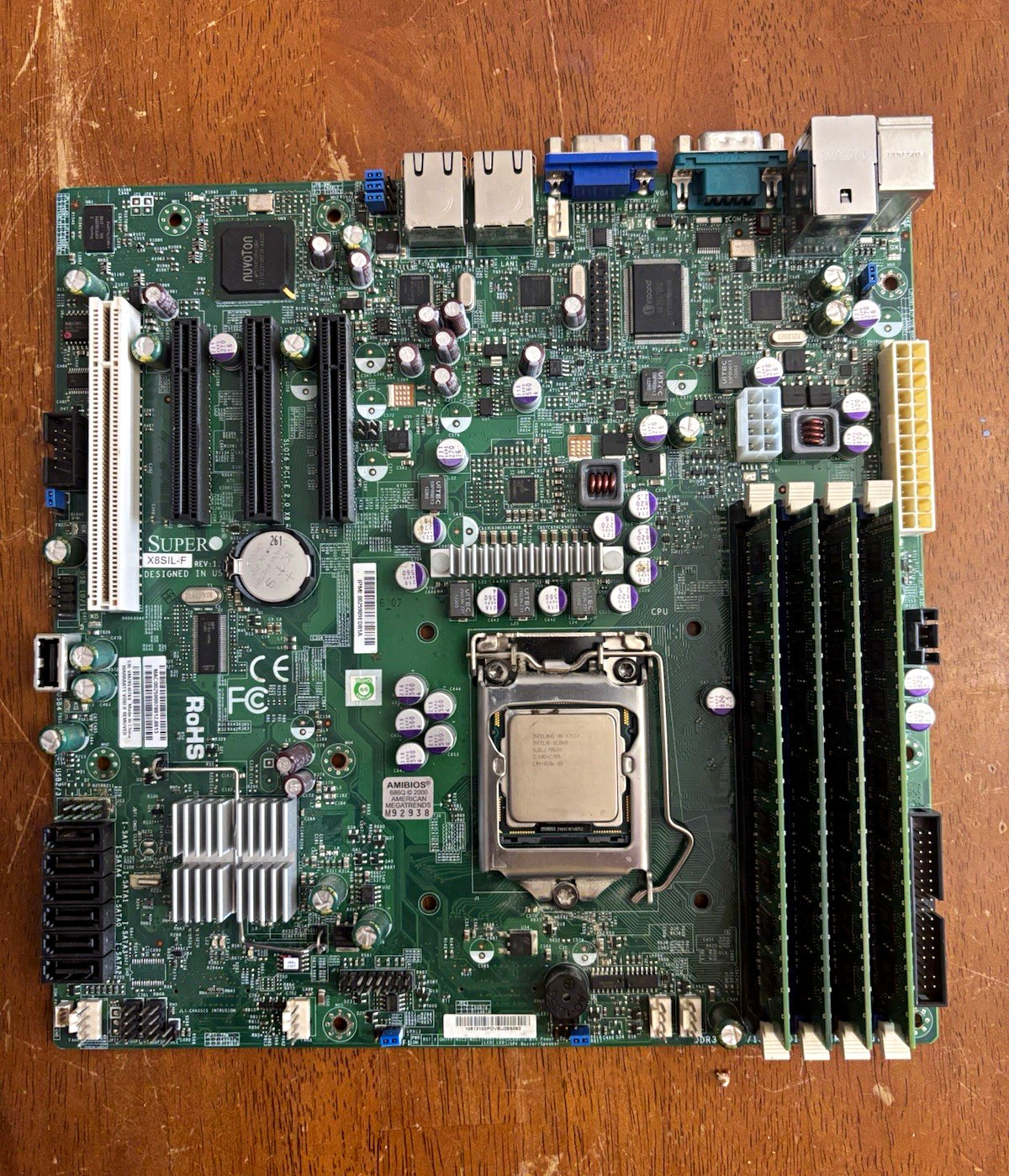 Supermicro X8SIL-F MicroATX, Xeon X3430, 8GB (4x2GB) DDR3 combo