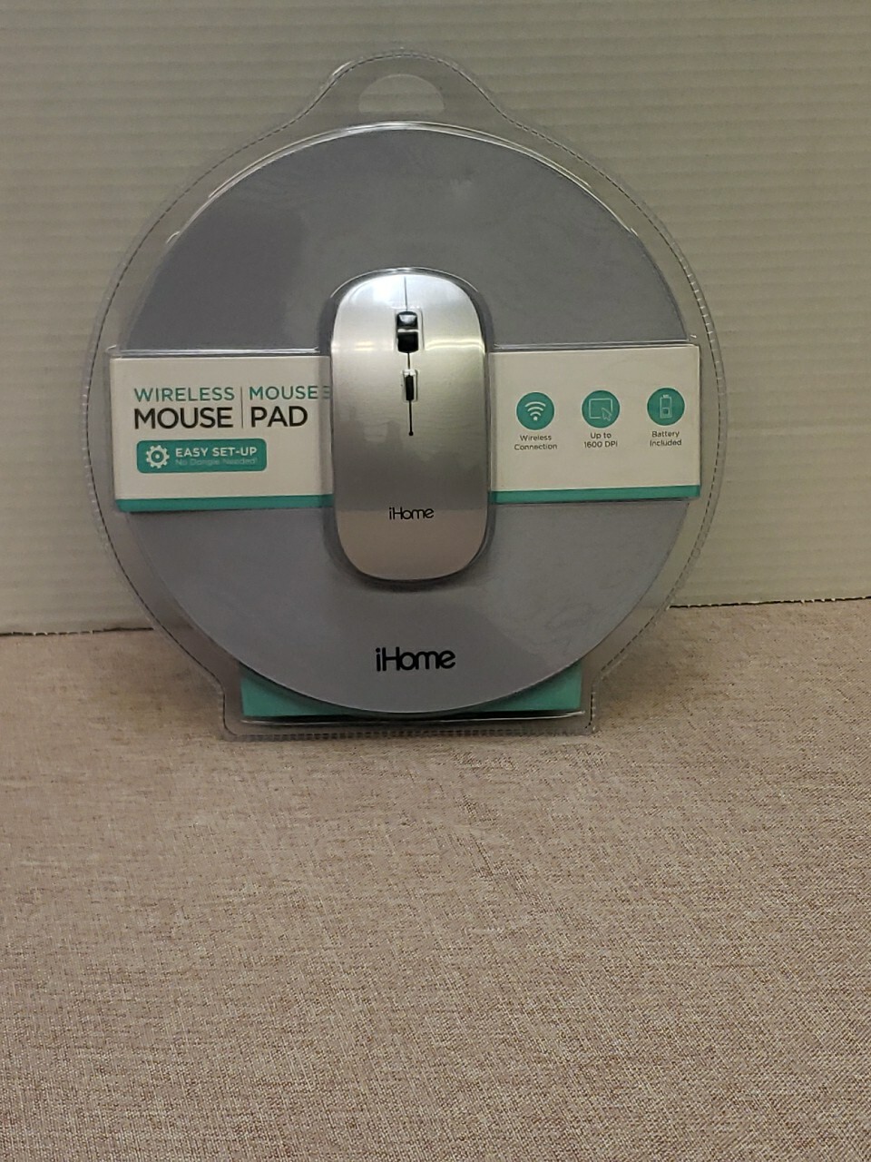 iHome Wireless Mouse + Pad for Mac & PC - NEW SEALED 