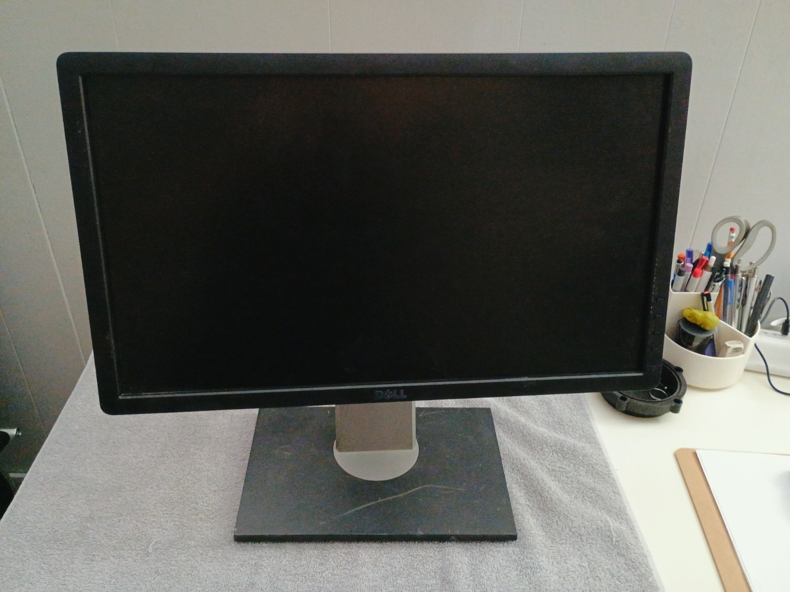 Dell P2012Ht CN 08VVND 74445 281 1600x900 VGA DVI DP 20" LED Backlight Monitor