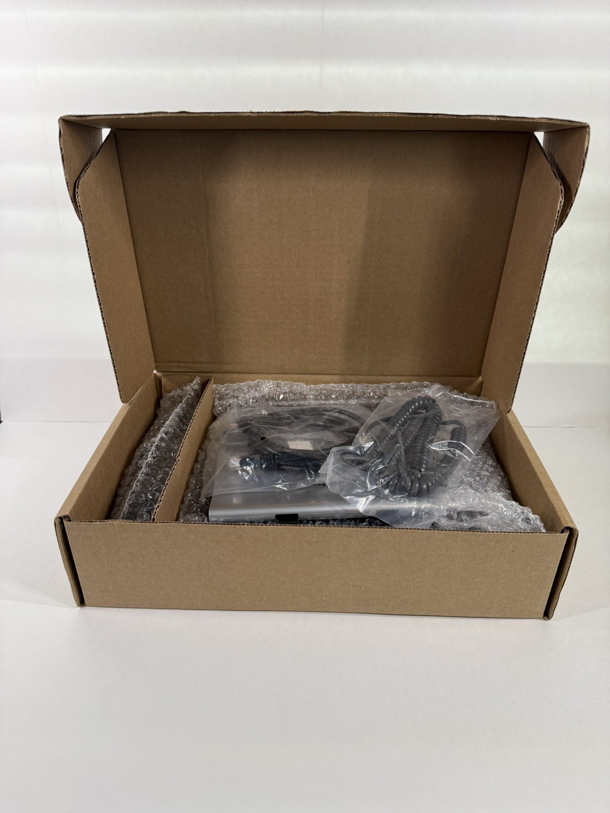 Cisco CP-8861 8861 VoIP IP Corded Phone Charcoal Open Box
