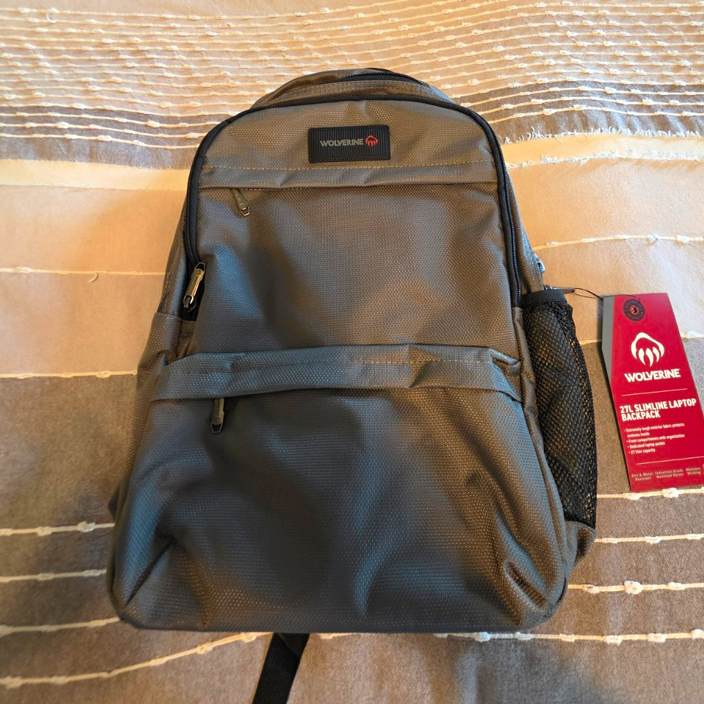 Wolverine Slimline 27L Padded Nylon Laptop Backpack 15in Gray WVB4003