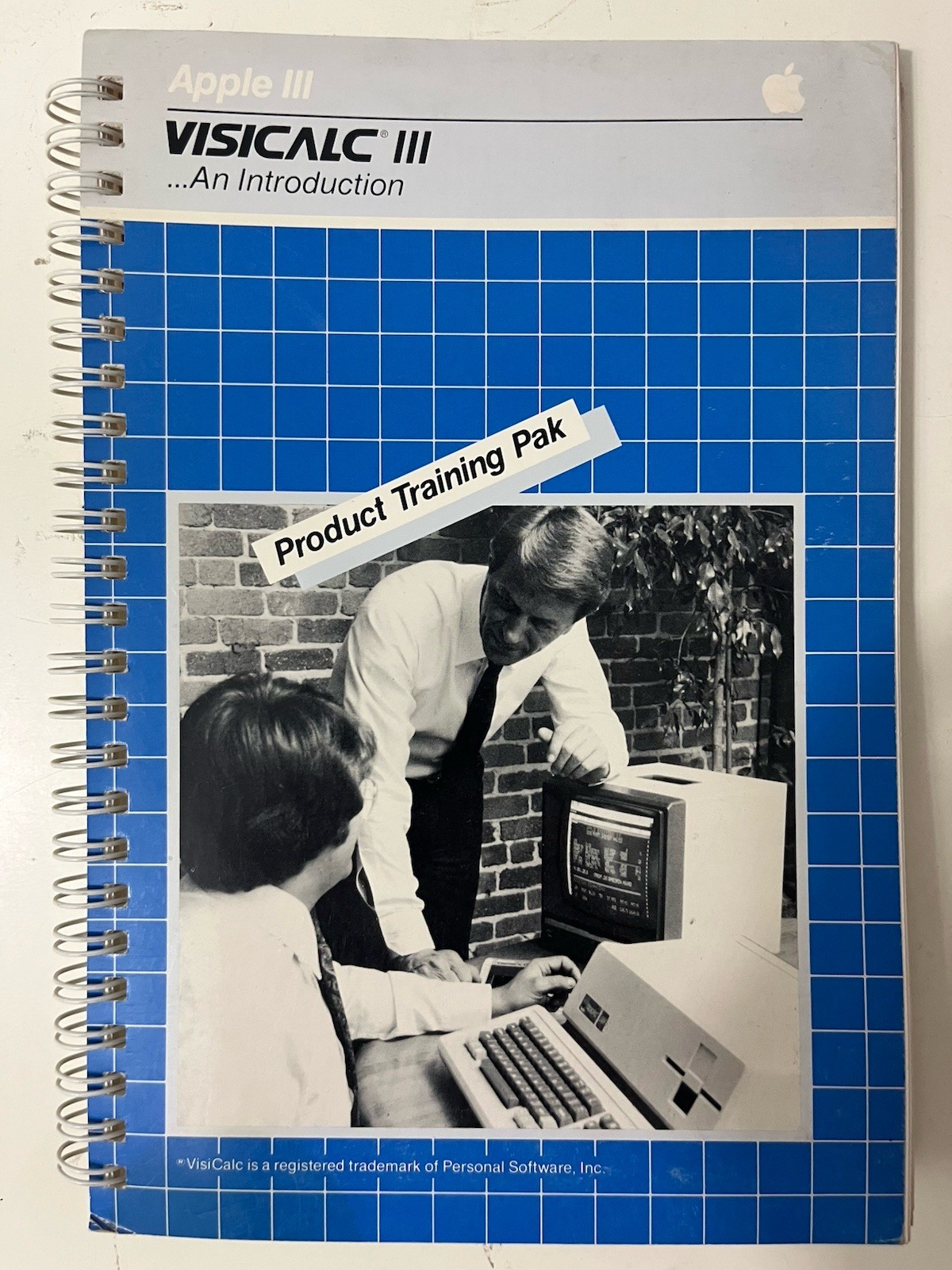 Vintage 1980 Apple III Visicalc III …An Introduction Apple Product #A3Z0002