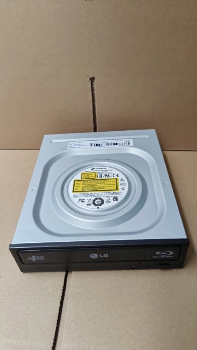LG WH16NS40 SUPERMULTI SATA BLU-RAY DVD-CD 3D DISC WRITER BURNER PC
