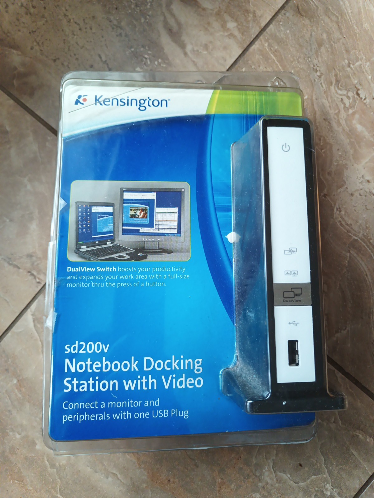Kensington SD200V Universal Notebook Docking Station with Video 