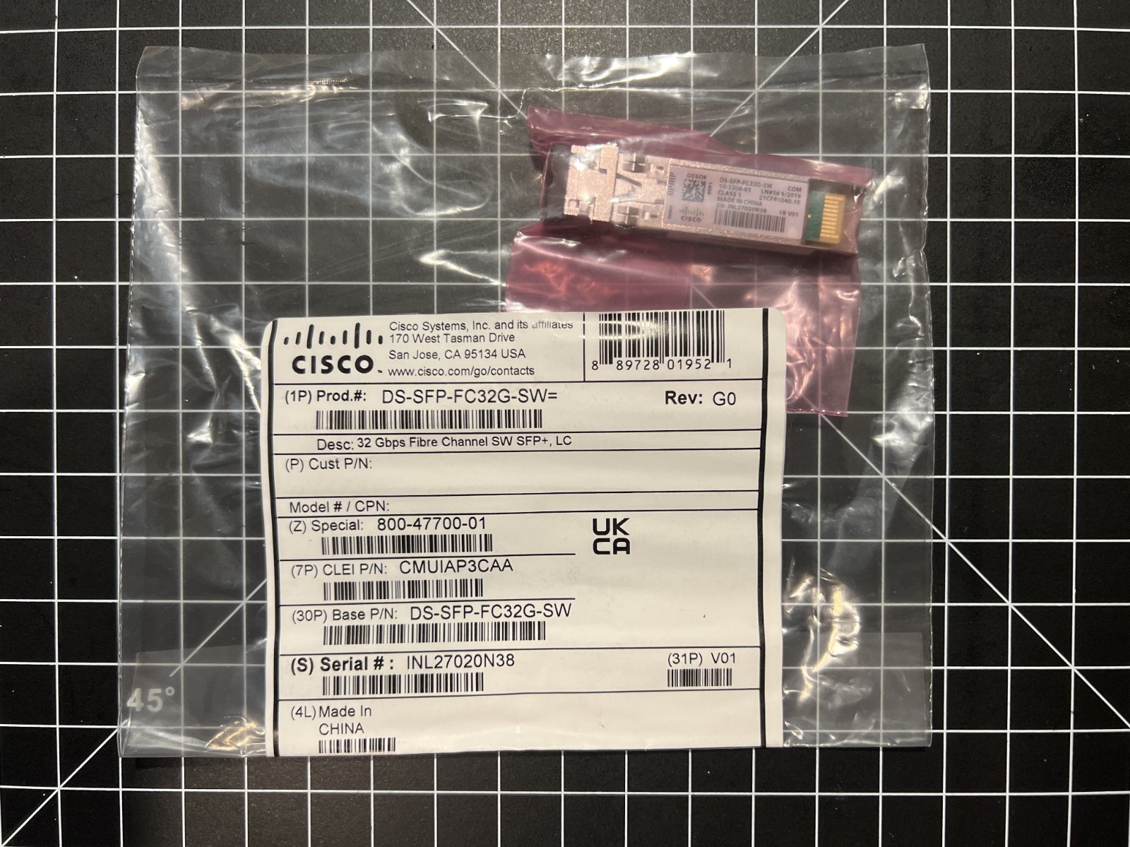 CISCO DS-SFP-FC32G-SW GENUINE SFP NEW SEALED SEE PHOTOS 