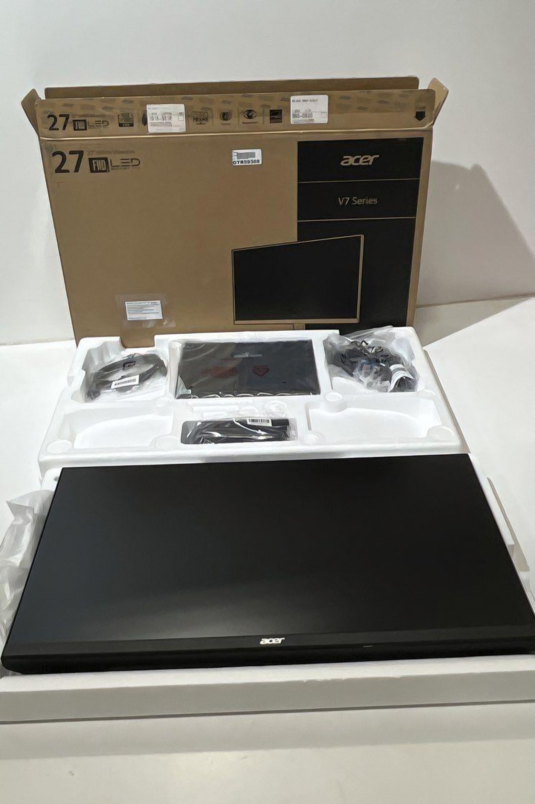 Acer V277 27 inch Widescreen IPS LED Monitor Black  HDMI VGA