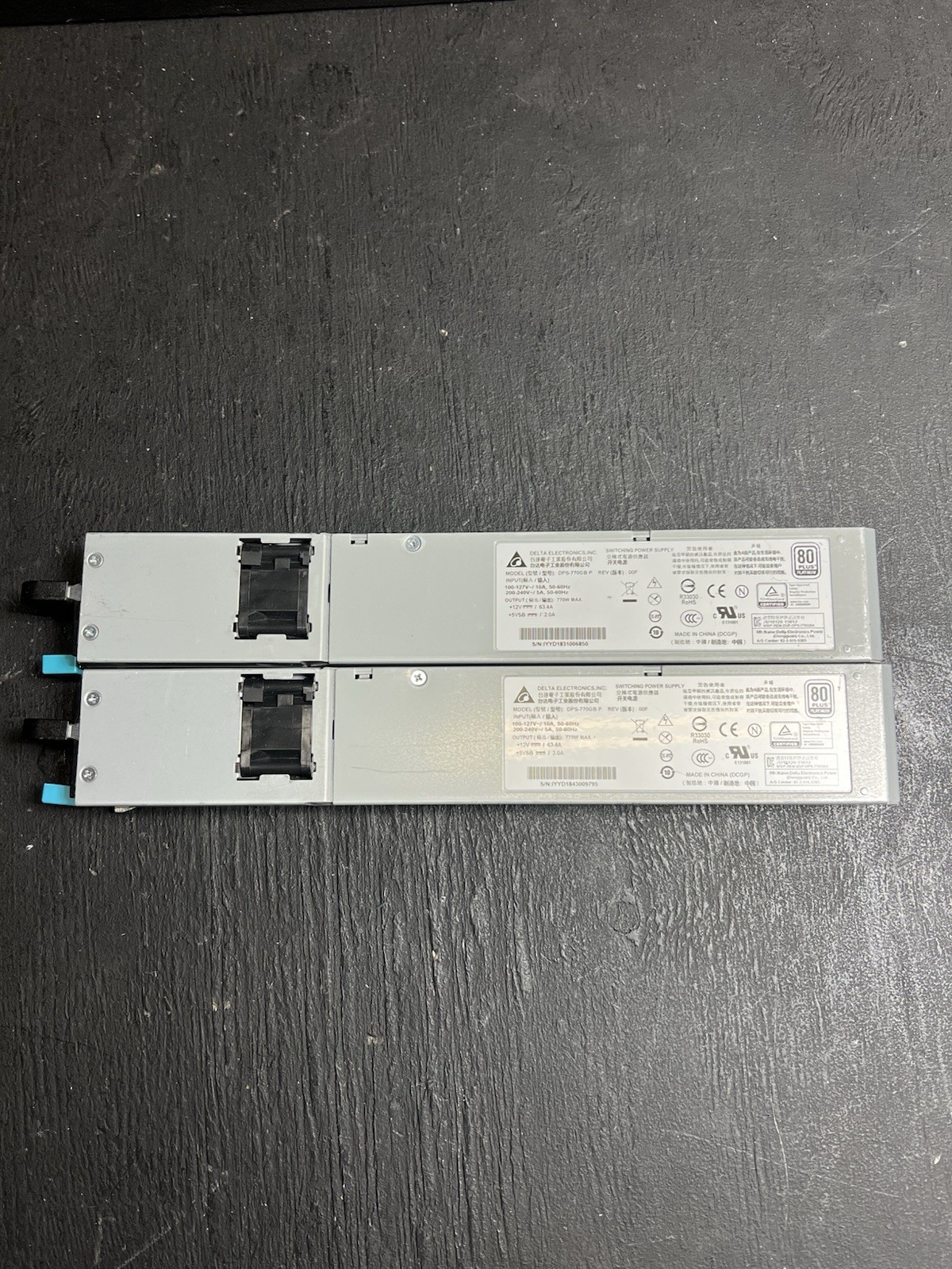 Lot of 2 Lenovo Delta Electronics DPS-770GB P 770W Server Power Supply