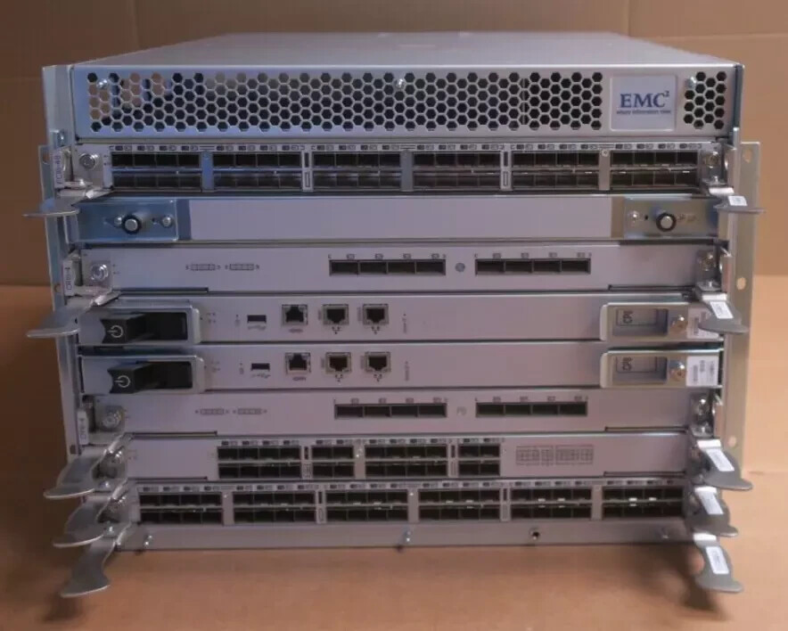 Brocade EMC DCX 8510-4 Backbone SAN Switch 2x FC16-48 2x CR16-4 2x CP8 1x FX8-24