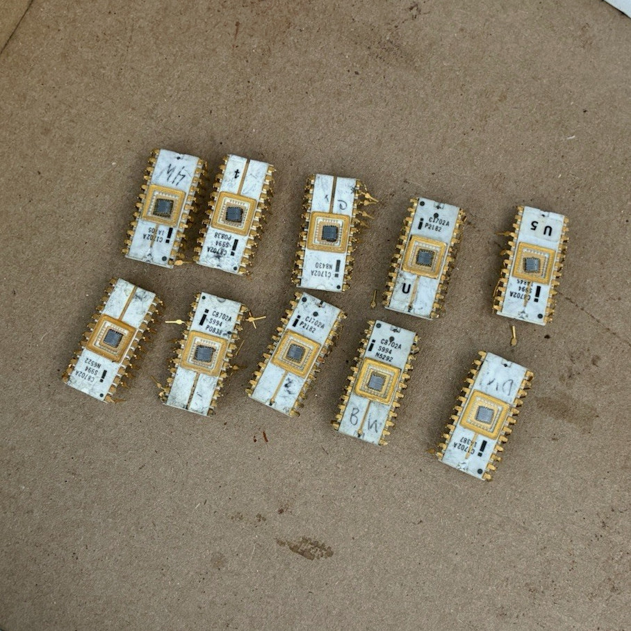 EPROMs c1702 lot of 10