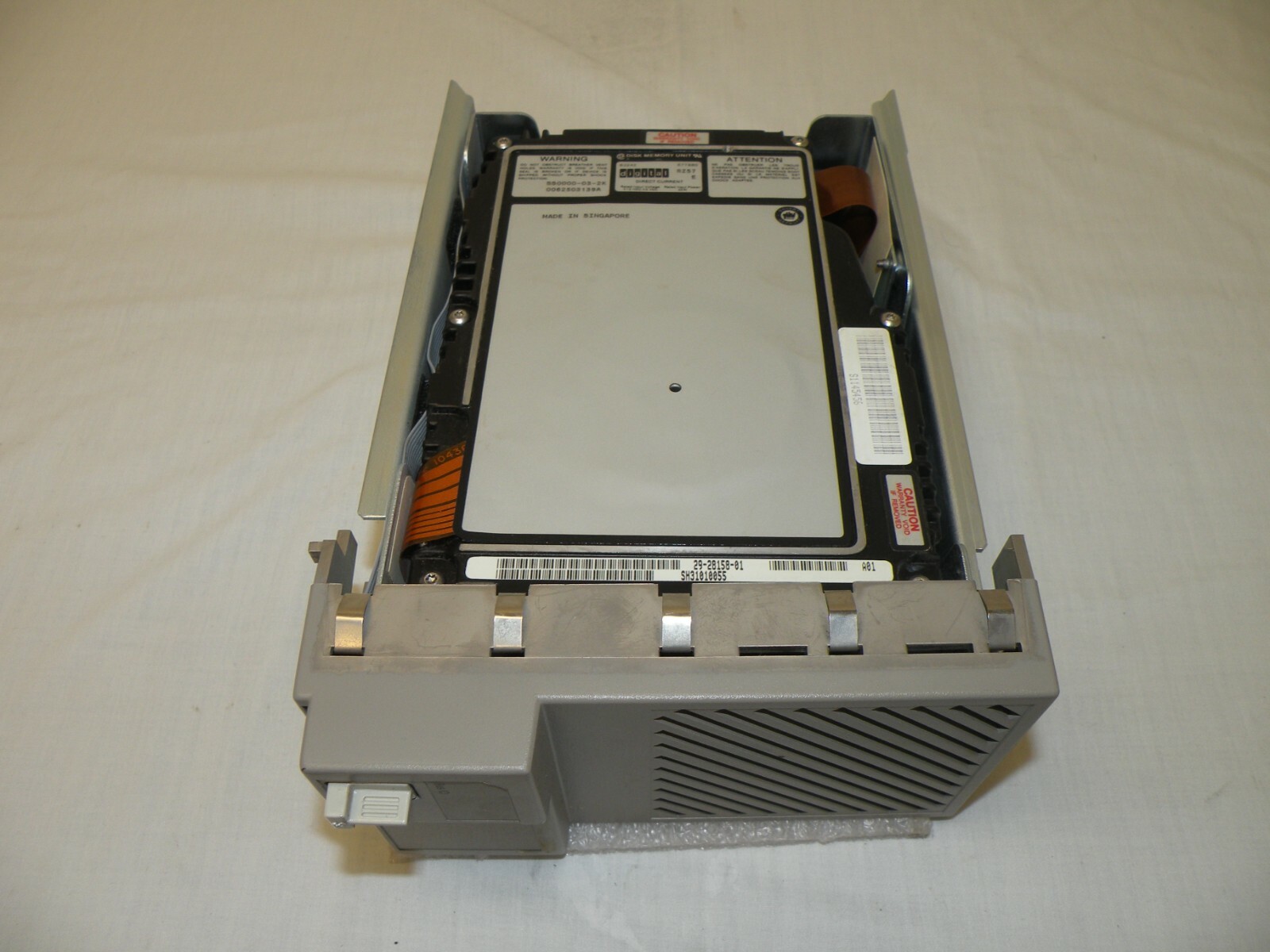 DEC RZ57E-AF 1.0GB 5.25" SCSI HDD W/ MOUNTING FOR BA400 SERIES VAX ENCLOSURES