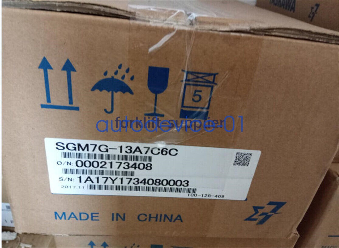 Yaskawa SGM7G-13A7C6C Servo Motor 1PC New Expedited Shipping SGM7G13A7C6C