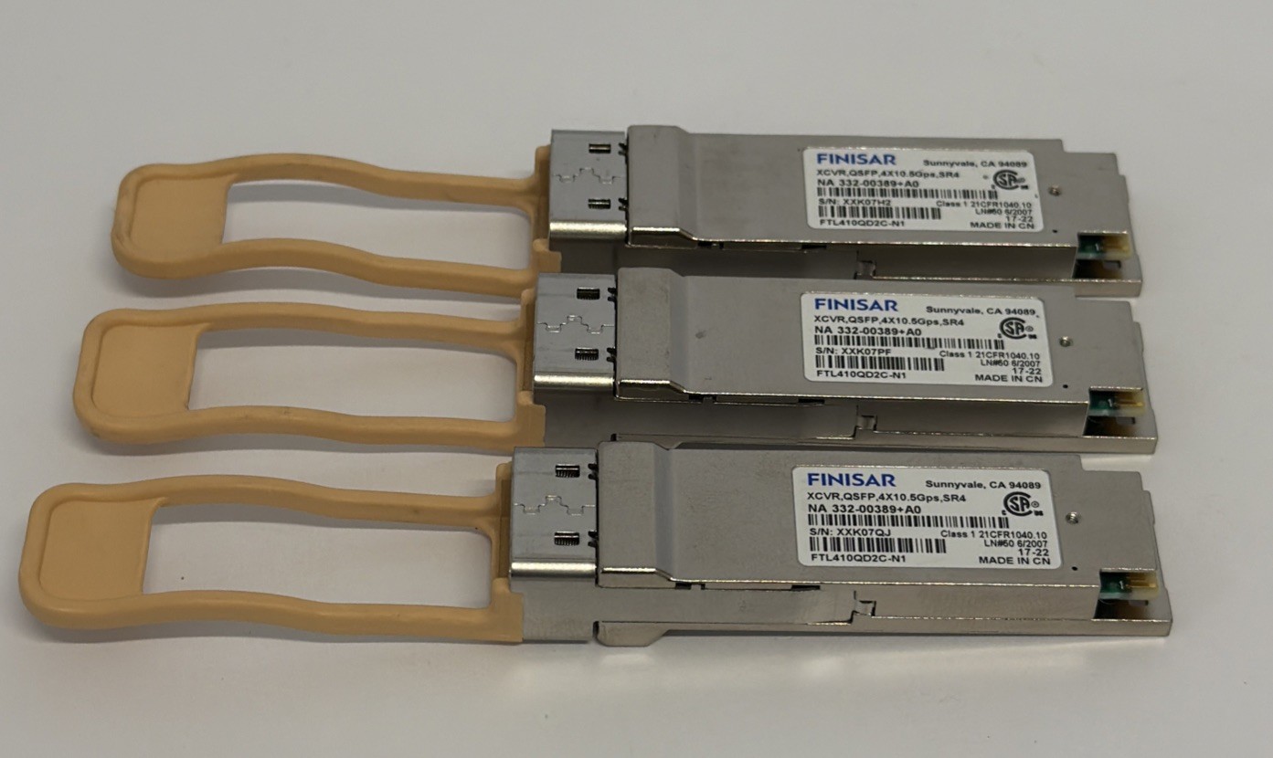 Lot Of 3 FINISAR NetApp X65402 XCVR,QSFP,4X10 5Gps, SR4 Optical Transceiver