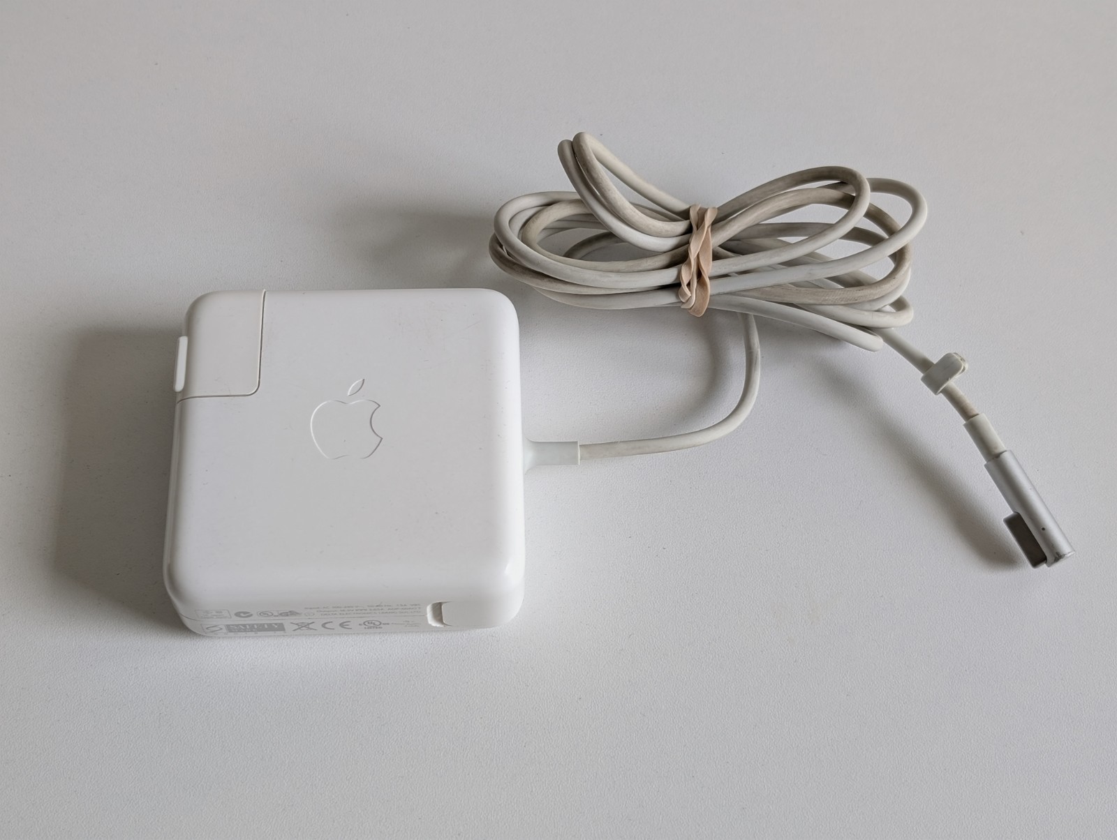 Original OEM Apple Macbook Adapter 60W MagSafe Charger 