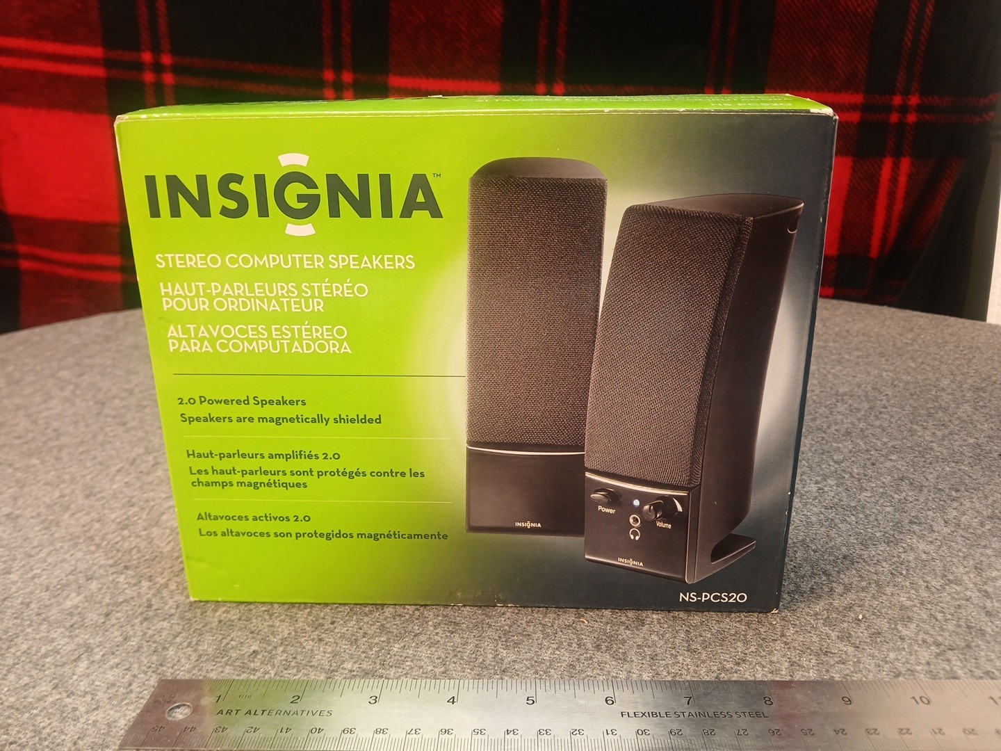 Insignia NS-PCS20 Computer Speakers