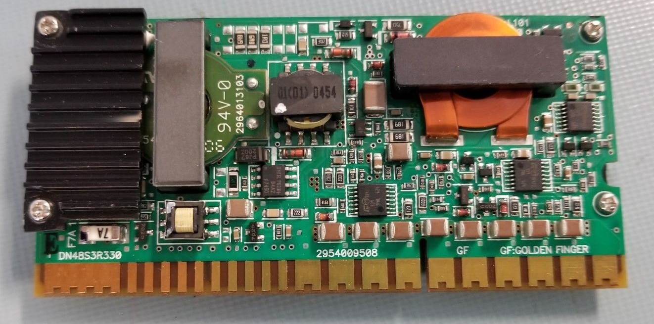 SUN MICROSYSTEM PN: 300-1685-01 DN48S3R330-1 A REV:02M