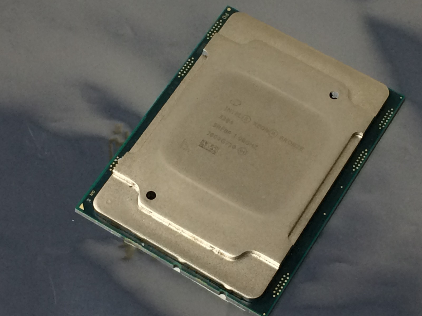 Intel Xeon Bronze 3204 Six Core 1.90 GHz Server CPU Processor SRFBP