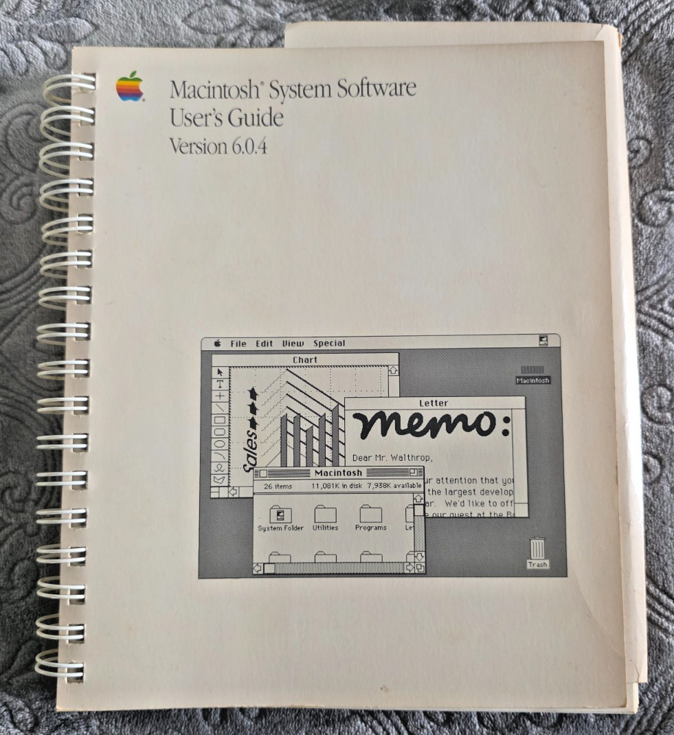 1989 Apple Macintosh System Software User’s Guide ~ Version 6.0.4 Spiral Manual