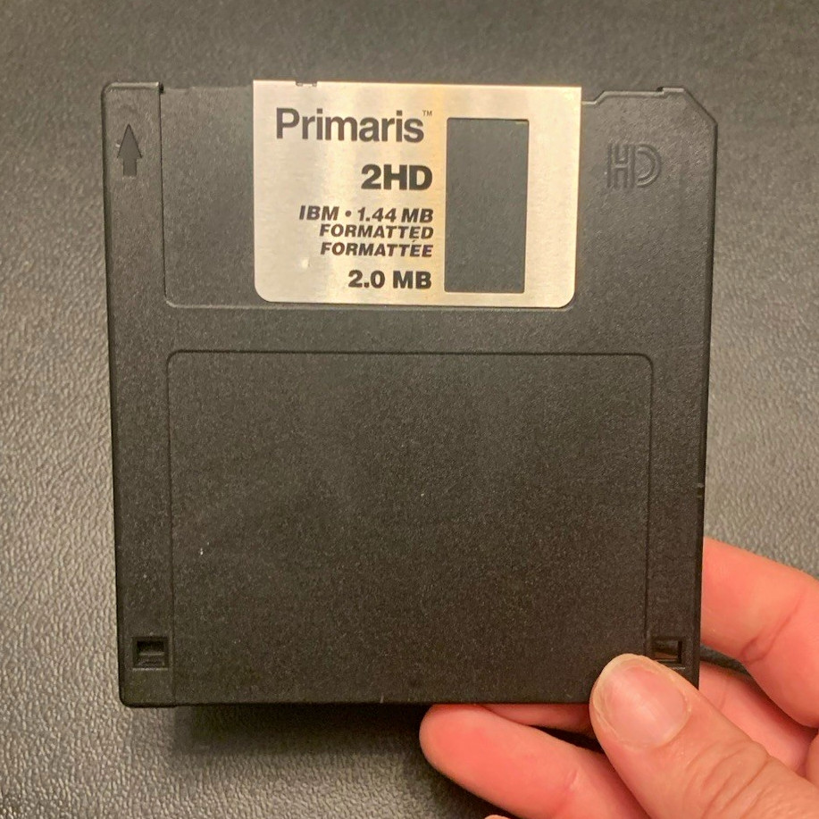 Primaris 2HD 3.5" Standard Size Floppy Disk 1.44MB IBM Formatted
