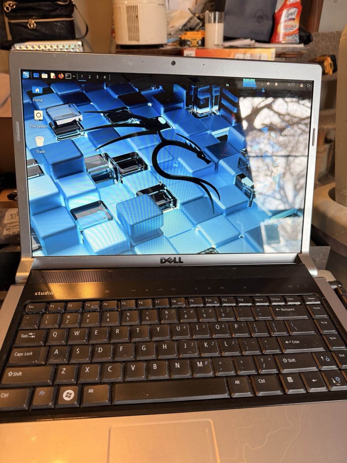 Dell Laptop No HDD + Kali USB + Atheros AR9271 No Charger