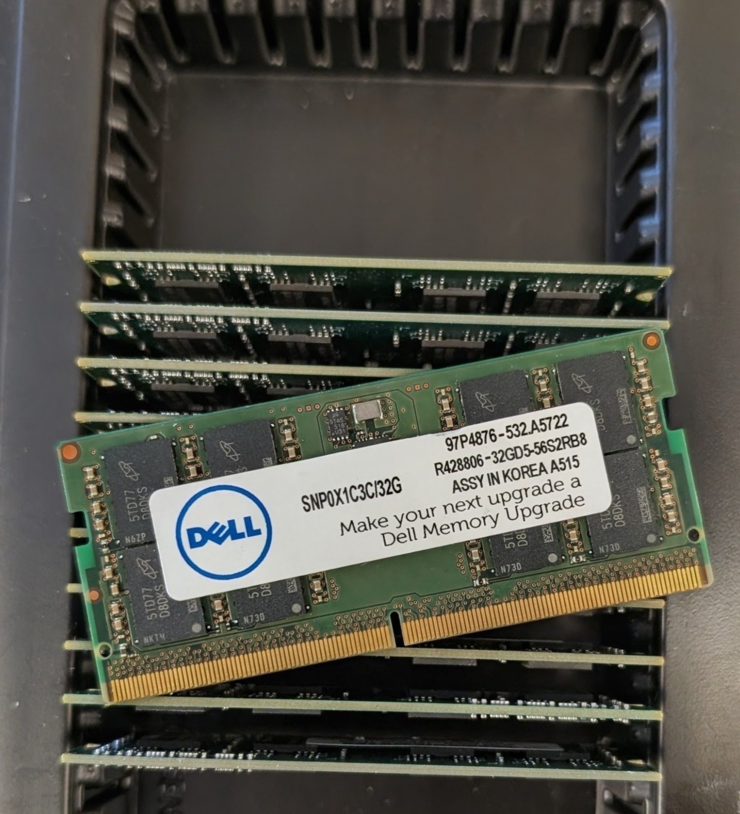 Dell Memory Upgrade 32GB 2Rx8 DDR5 SODIMM 5600MHz SNP0X1C3C/32G AC774046 RAM