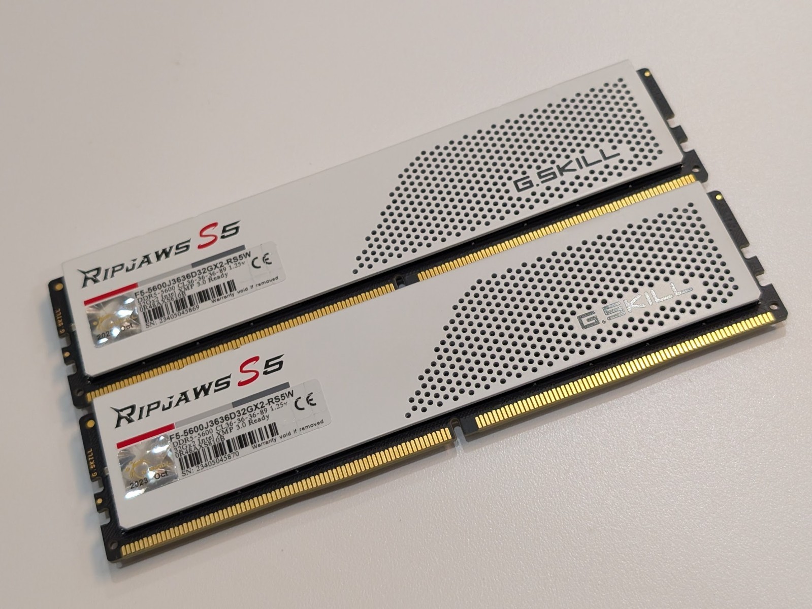 GSKILL Ripjaws S5 64GB 2x32GB DDR5 5600 CL36 XMP 3.0 White Desktop Memory