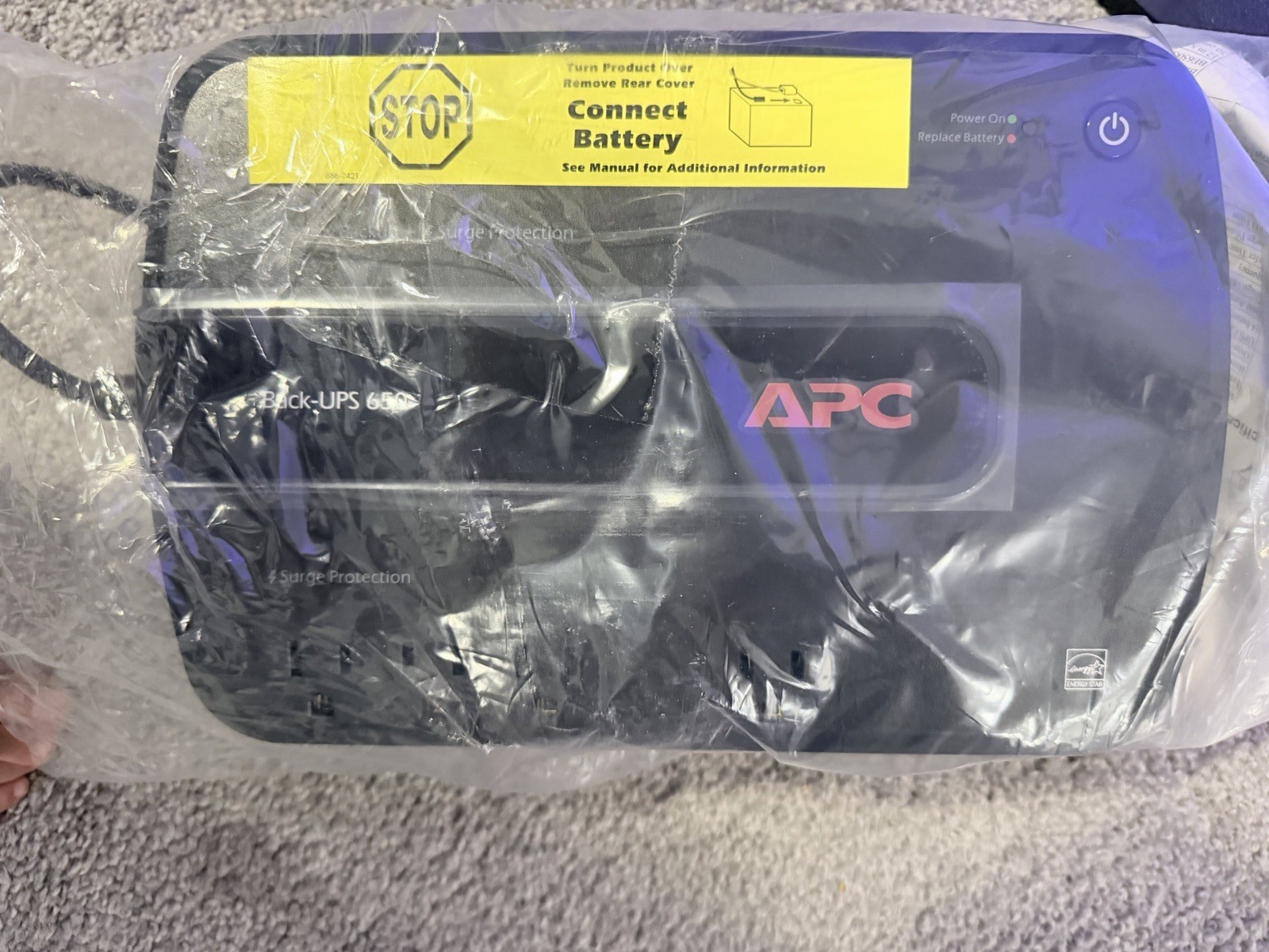 APC Battery Backup 650VA/390W Uninterruptible Power Supply