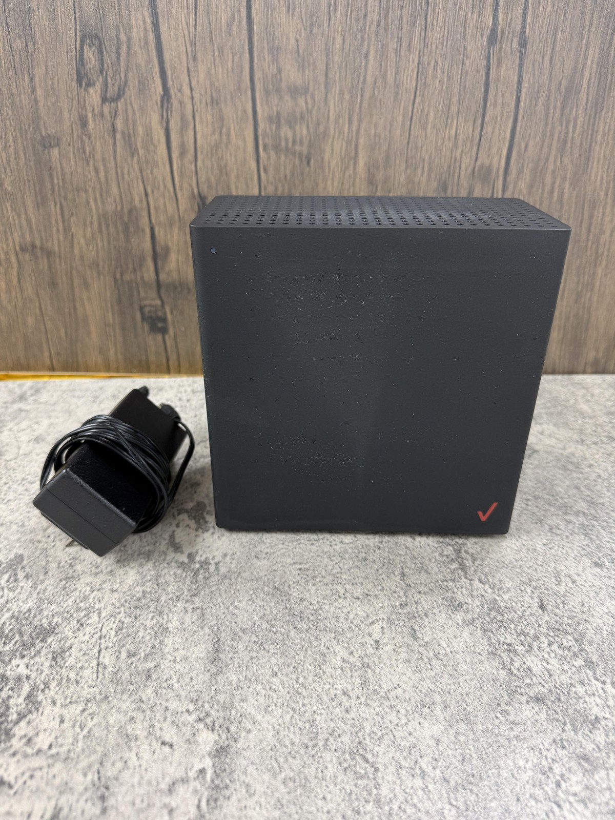 Verizon FSNO21VA WiFi 6 Dual-Band Internet Gateway Router 4 LAN Ports Black PSU