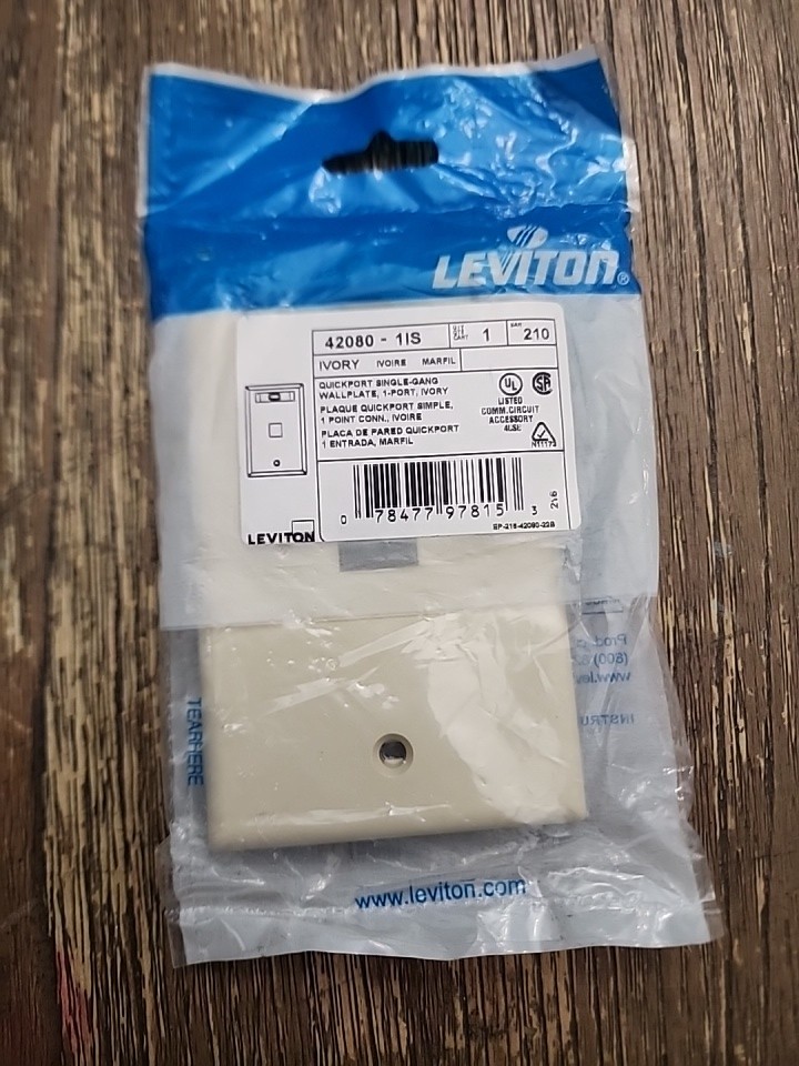 Leviton 42080-1IS Ivory Quickport 1-Port ID Flush Wallplate 1-Gang Cover New x2