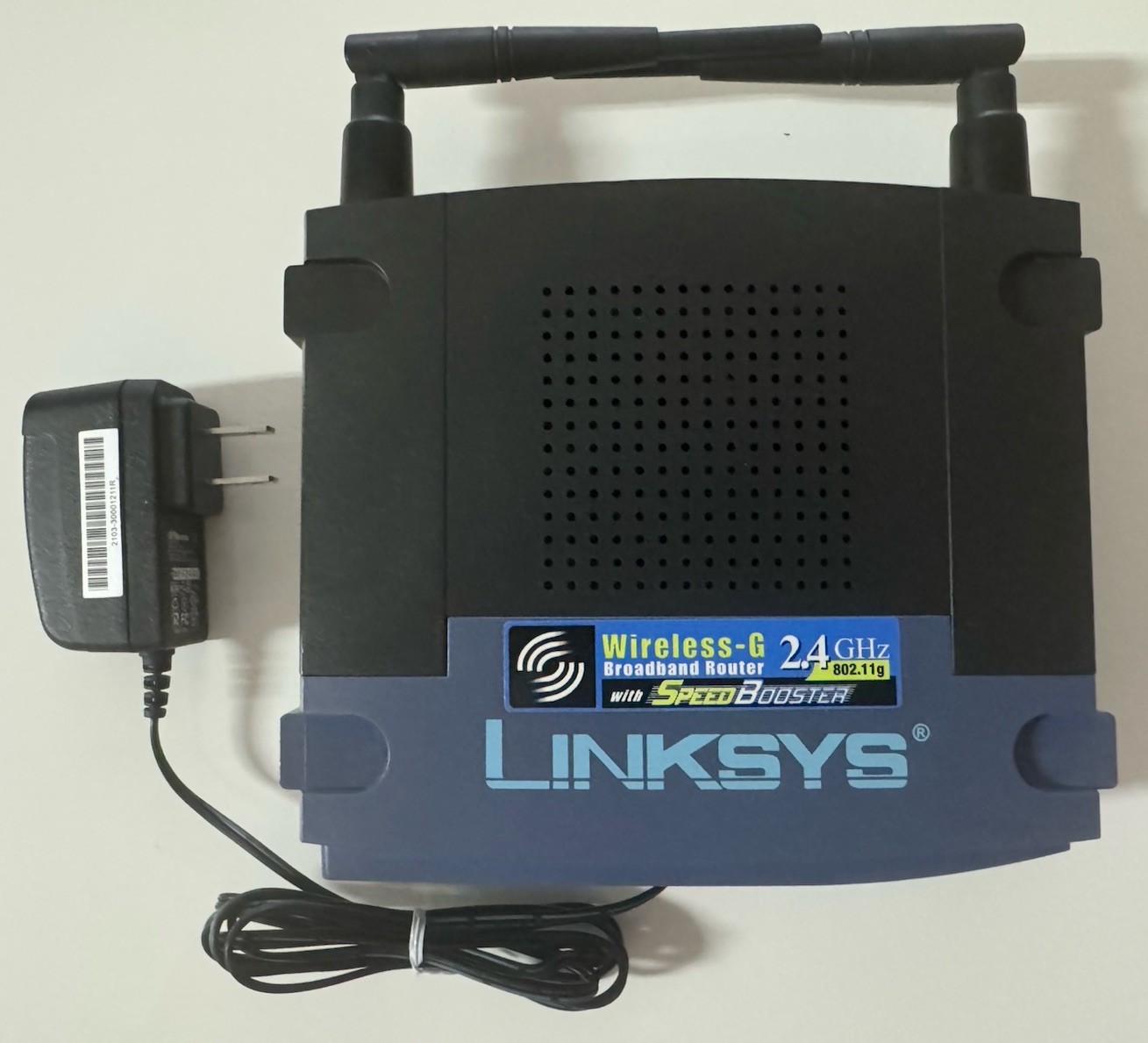 Linksys WRT54GS Wireless Router 54 Mbps 4-Port SpeedBooster 2.4Ghz-Free Shipping