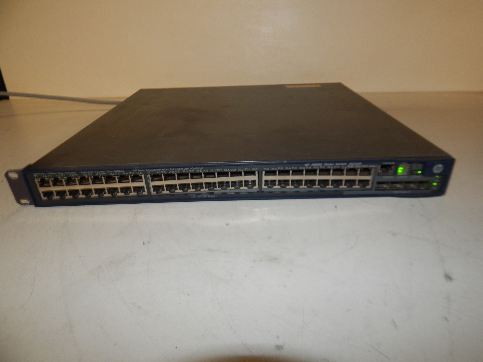 HP A5500-48G-POE JG240A 48-Port Gigabit Ethernet Switch   (MHJ24)