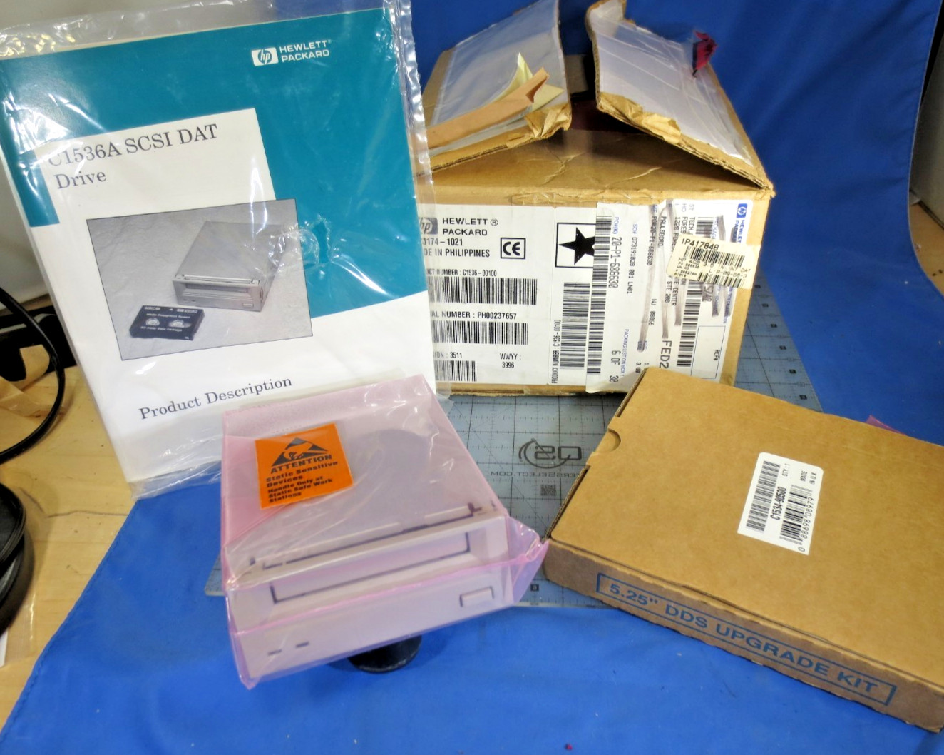 HP Hewlett Packard DAT DDS1 SCSI Internal Tape Drive C1536-00100 (NEW IN BOX)