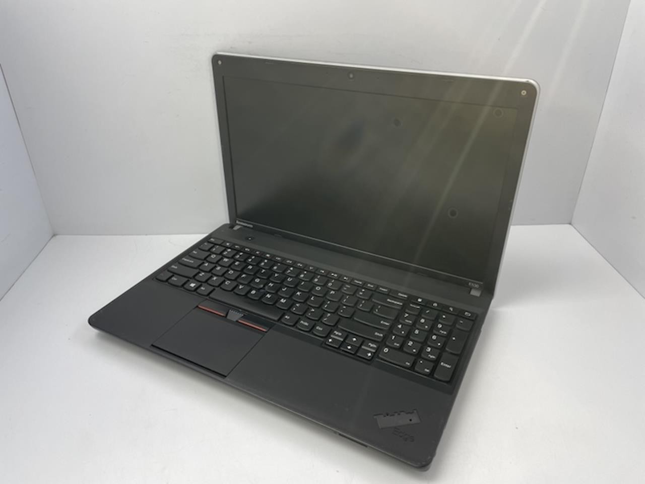 LENOVO THINKPAD EDGE E530 Laptop w/Intel Core i3-3120M 2.50GHZ+8GB No HD/Battery