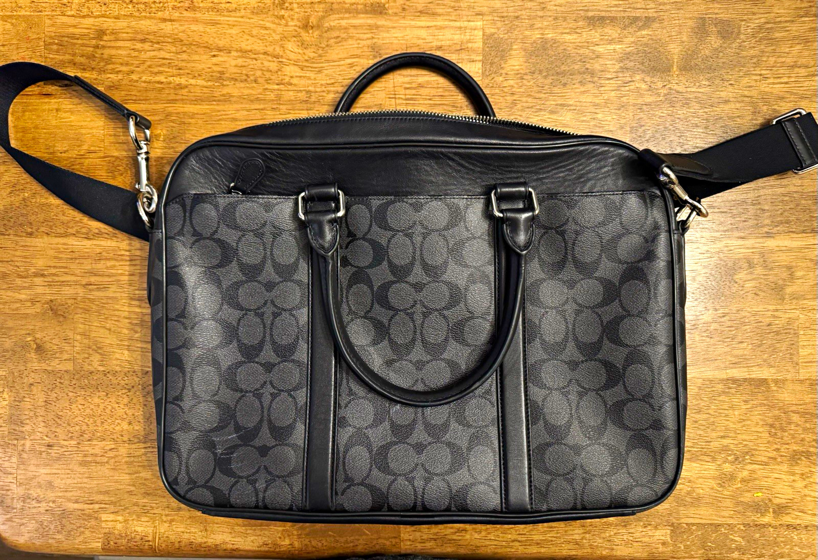 Coach Signature Logo Black/Gray Leather Laptop Briefcase 15in Crossbody F54803