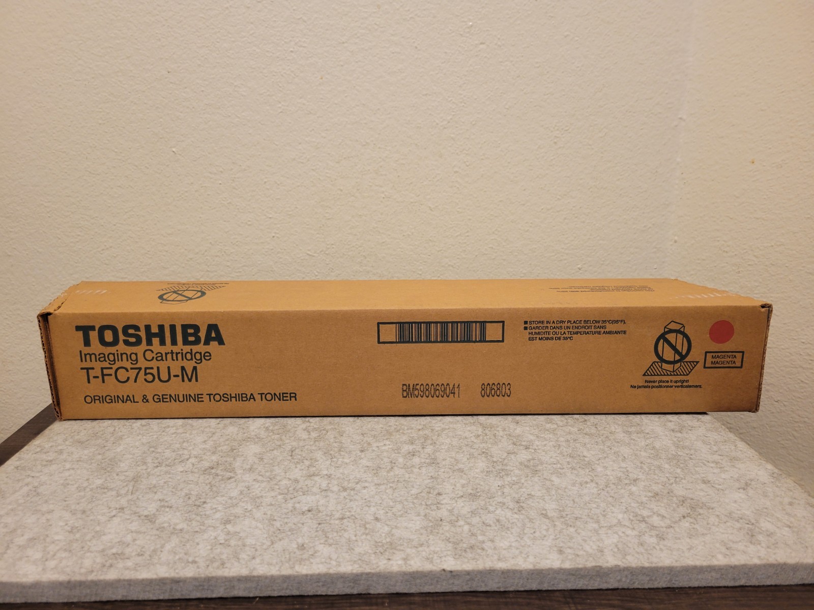 Toshiba T-FC75U-M Magenta Toner Cartridge New