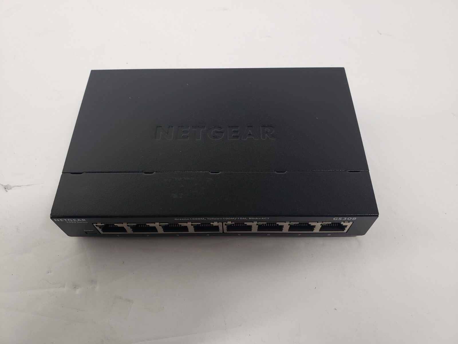 NETGEAR S350 Series GS308v3 8-Port Gigabit Ethernet Unmanaged Switch GS308